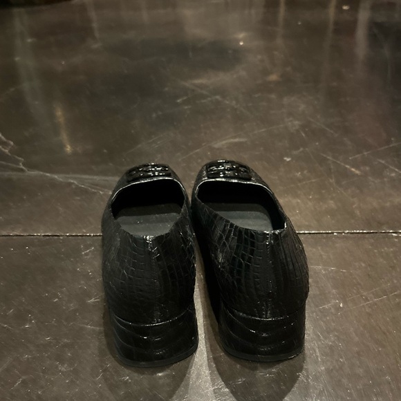 4 pair bundle of Tory Burch shoes! - Picture 3 of 15